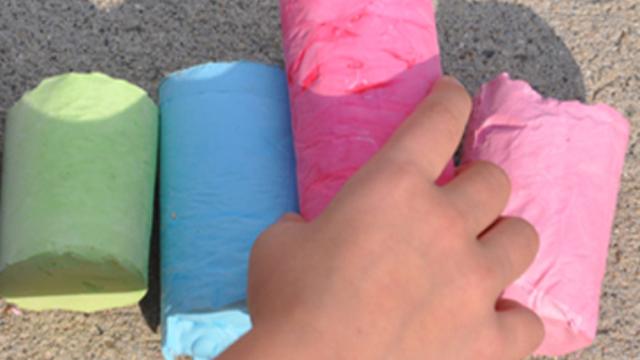 Image of Homemade Sidewalk Chalk