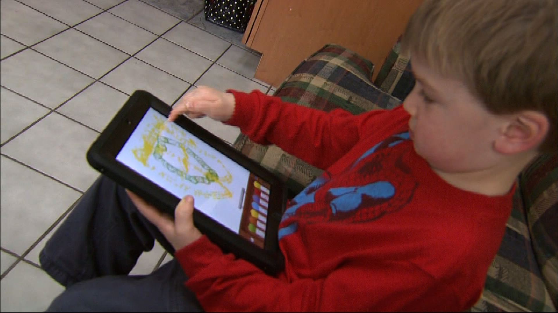 Dangers of Mobile Apps Gathering Info About Kids